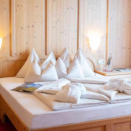 Hotel Latini Zell am See Exterior photo