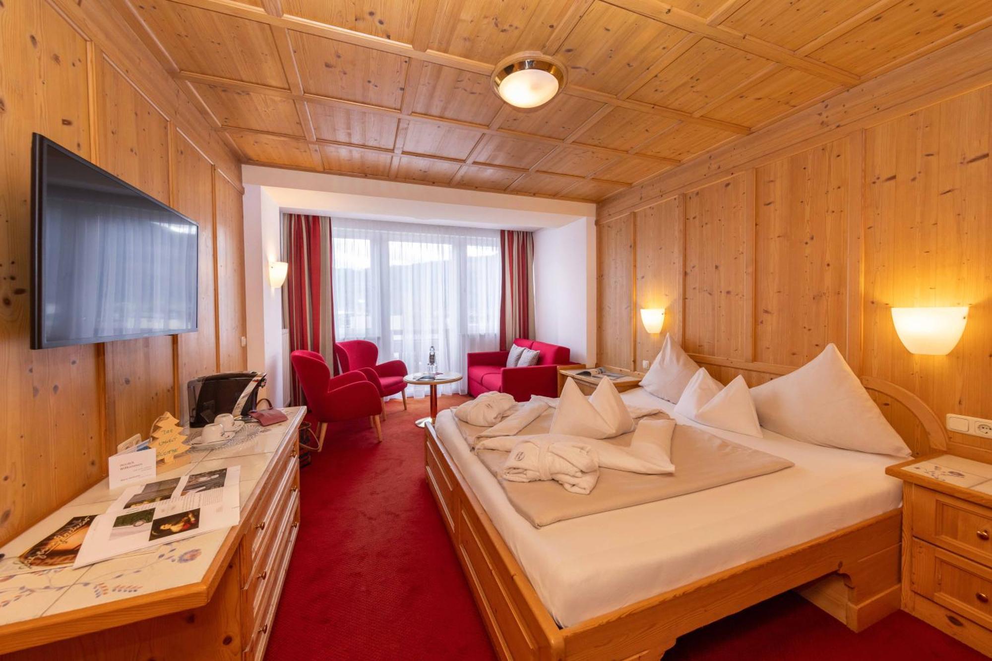 Hotel Latini Zell am See Exterior photo